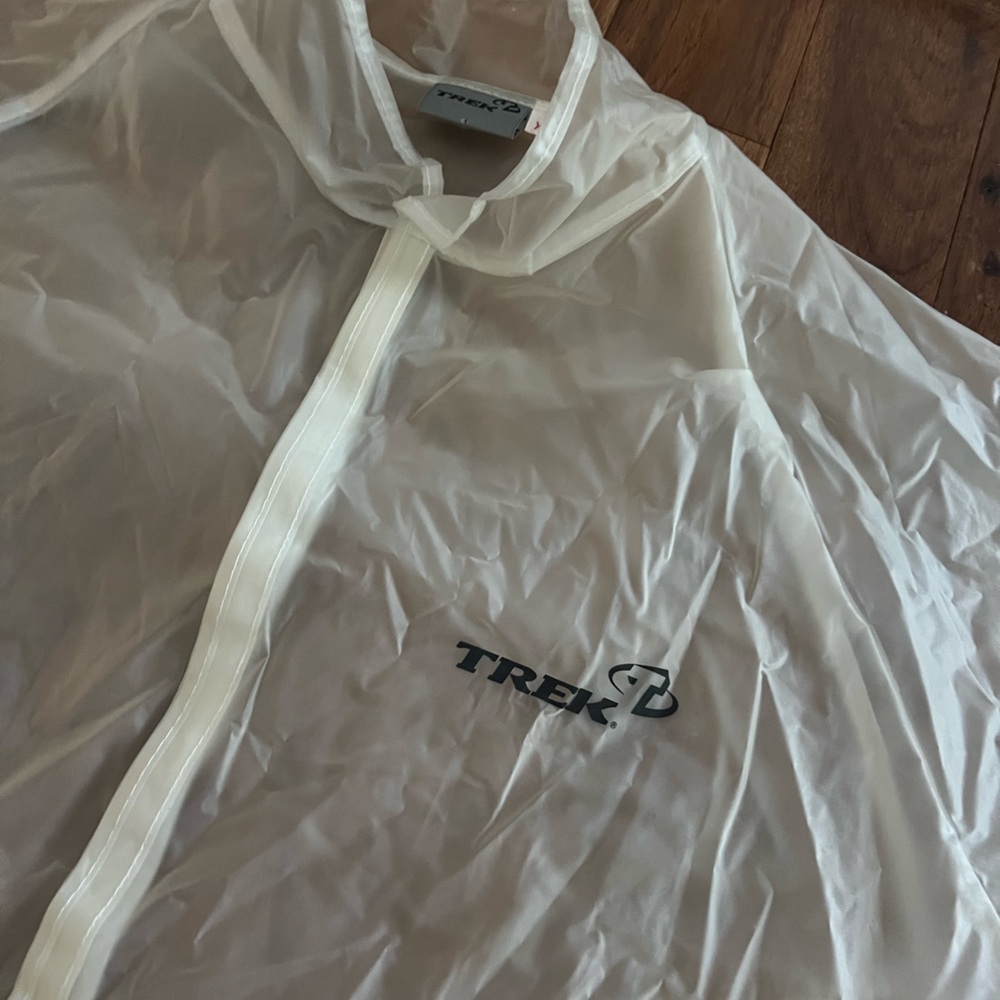 Trek Cycling Rain Jacket Clear Size XL - Picture 2 of 4